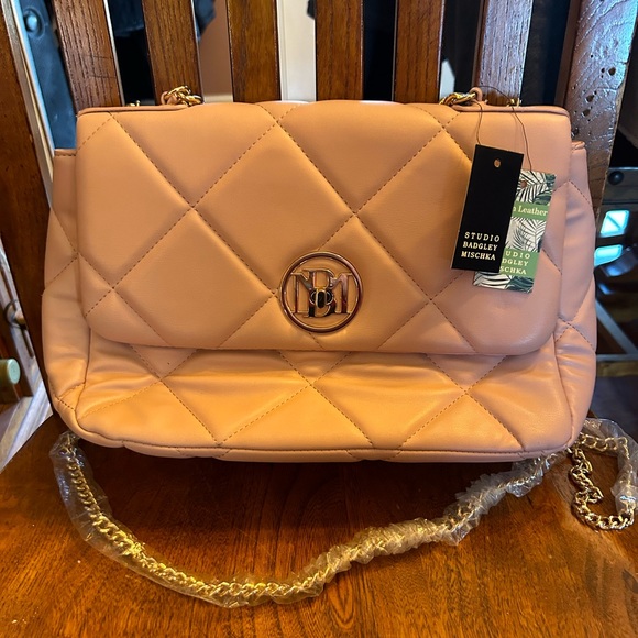 Badgley Mischka Handbags - Badgley Mischka Blush Quilted Bag Letter Lock NWT!!